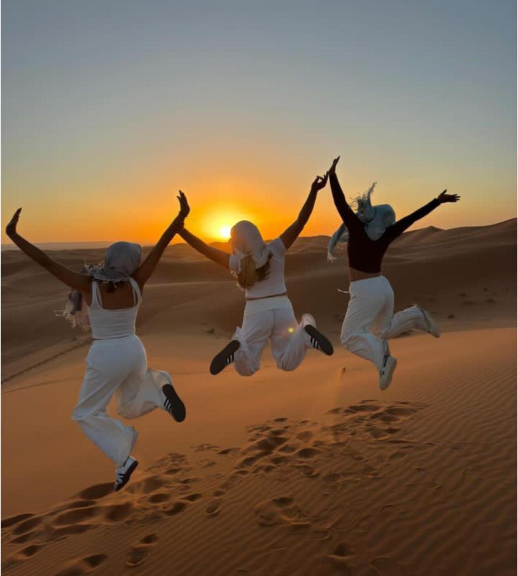 Merzouga Desert Campsite &Activities מראה חיצוני תמונה