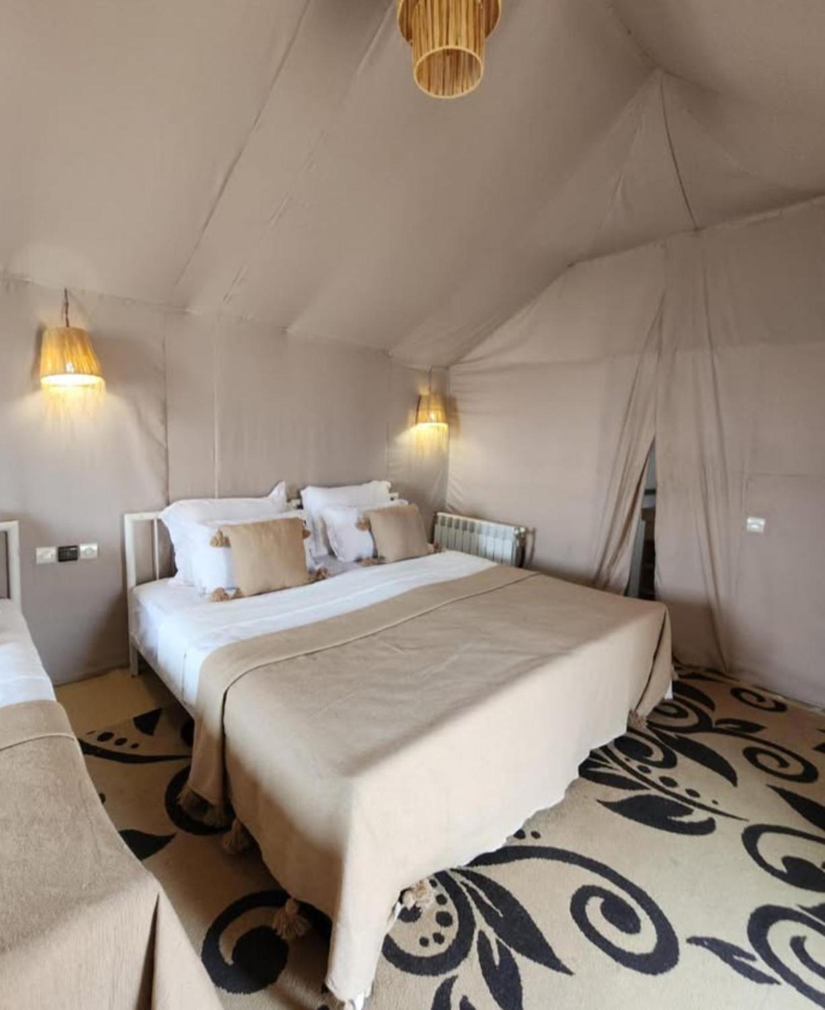 Merzouga Desert Campsite &Activities מראה חיצוני תמונה
