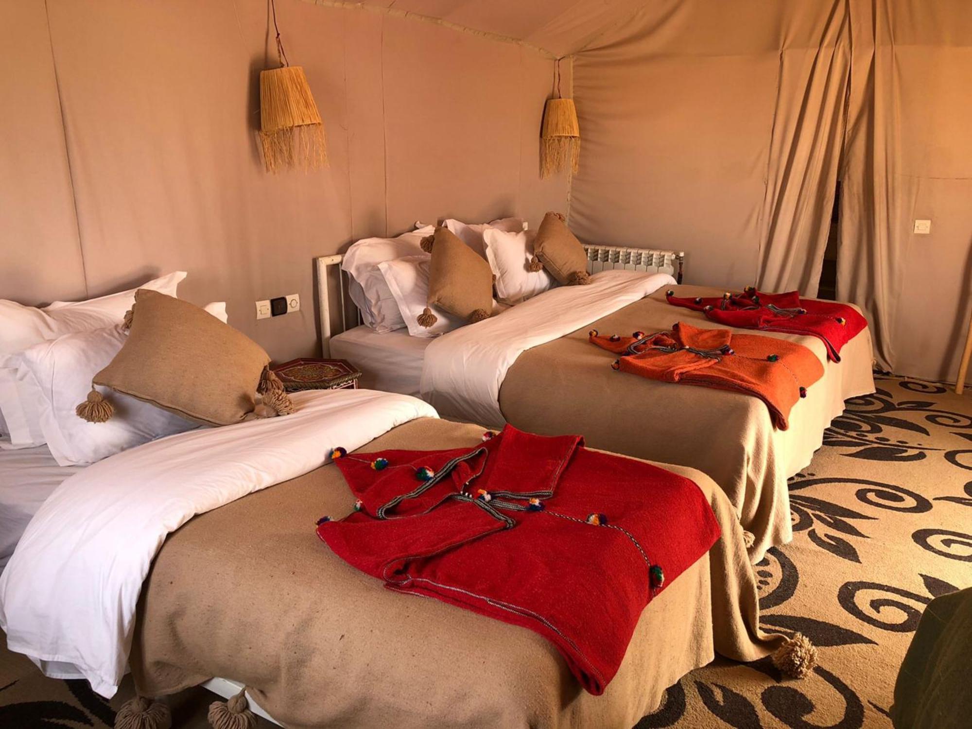 Merzouga Desert Campsite &Activities מראה חיצוני תמונה