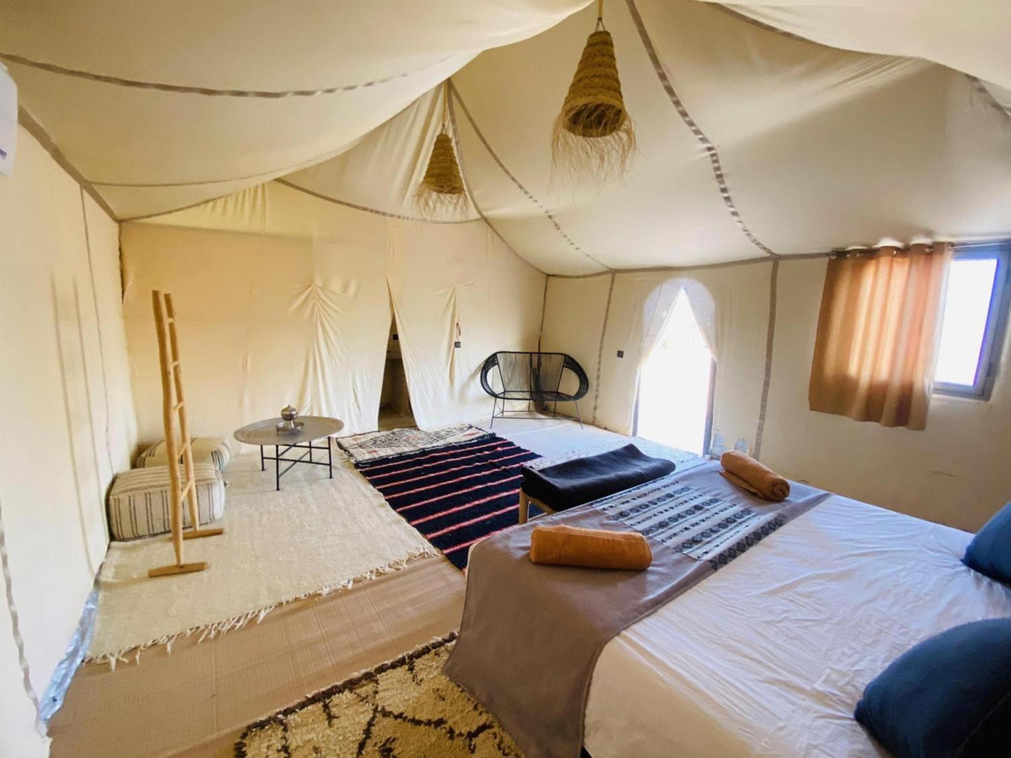 Merzouga Desert Campsite &Activities מראה חיצוני תמונה