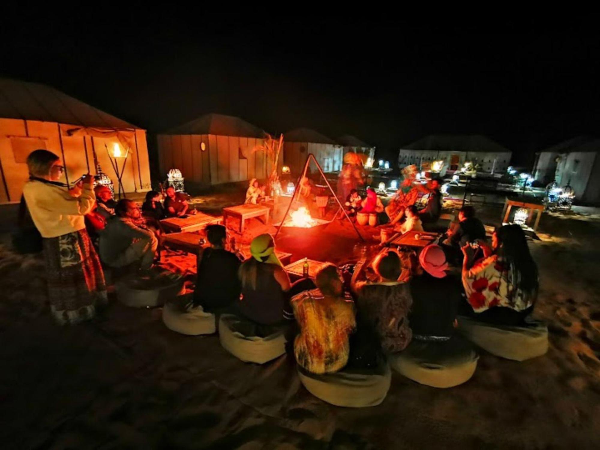 Merzouga Desert Campsite &Activities מראה חיצוני תמונה